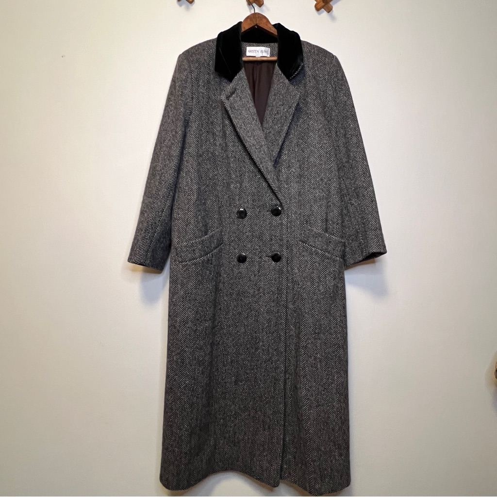 Rare Vtg 100% Wool Classic Tweed Trench Coat W/ Velvet Lapel By Kristen Blake